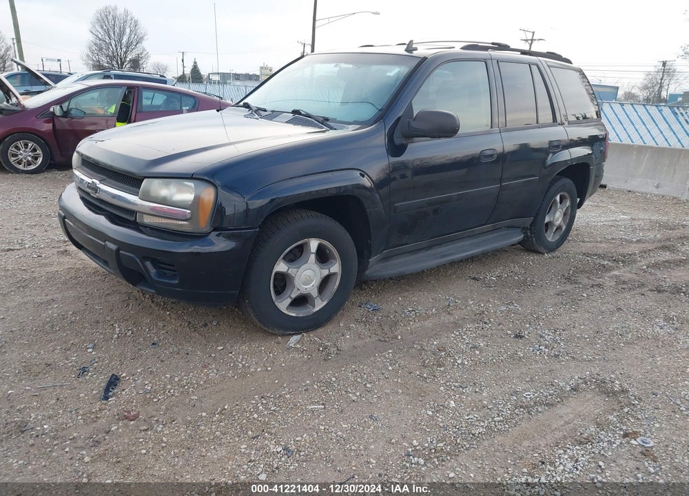 2007 CHEVROLET TRAILBLAZER LS VIN: 1GNDS13S172139235
