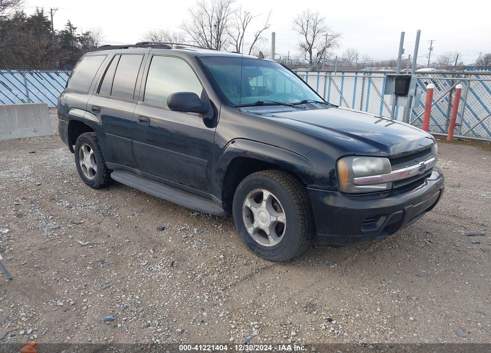 2007 CHEVROLET TRAILBLAZER LS VIN: 1GNDS13S172139235