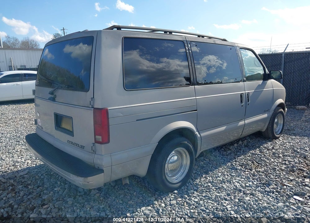 1999 CHEVROLET ASTRO VIN: 1GNDM19W4XB197179