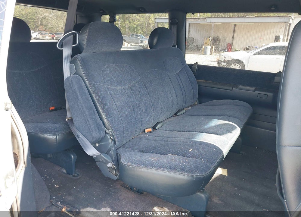 1999 CHEVROLET ASTRO VIN: 1GNDM19W4XB197179