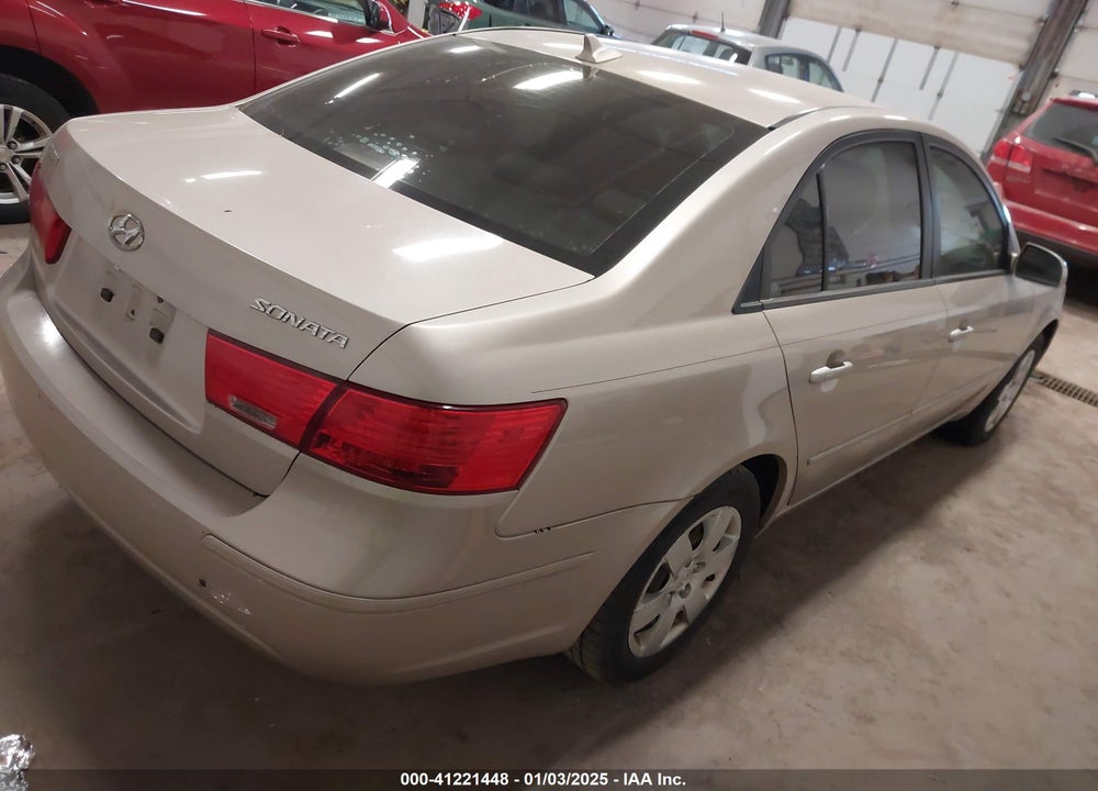2010 HYUNDAI SONATA VIN: 5NPET4AC4AH587059
