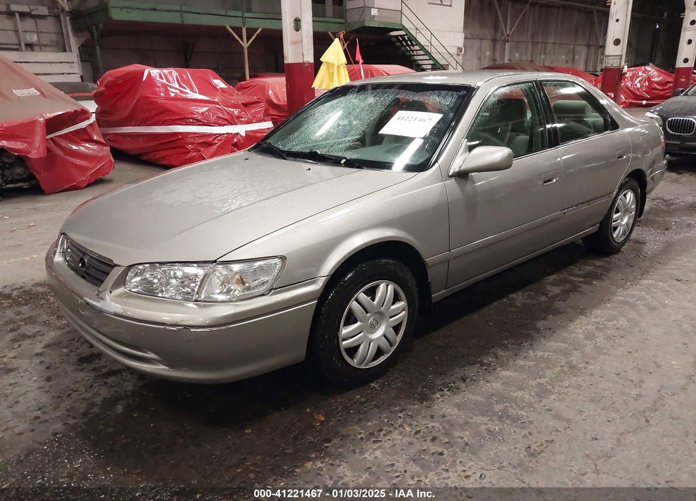 2001 TOYOTA CAMRY LE VIN: JT2BG22K110553989