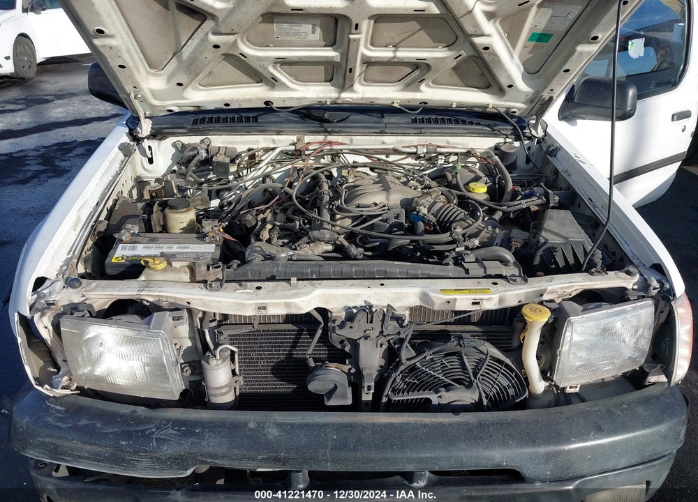 2001 NISSAN XTERRA XE-V6 VIN: 5N1ED28T31C560305