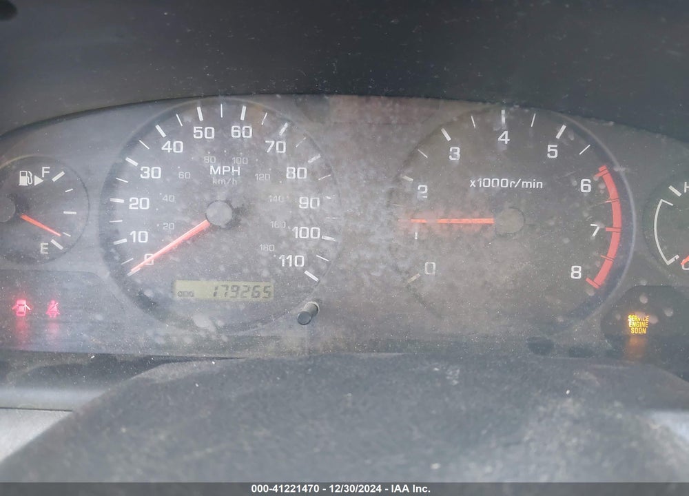 2001 NISSAN XTERRA XE-V6 VIN: 5N1ED28T31C560305