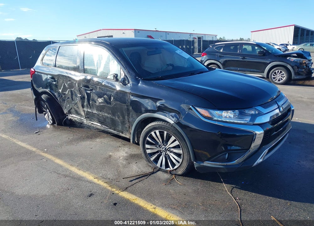 2019 MITSUBISHI OUTLANDER SE VIN: JA4AD3A32KZ047770