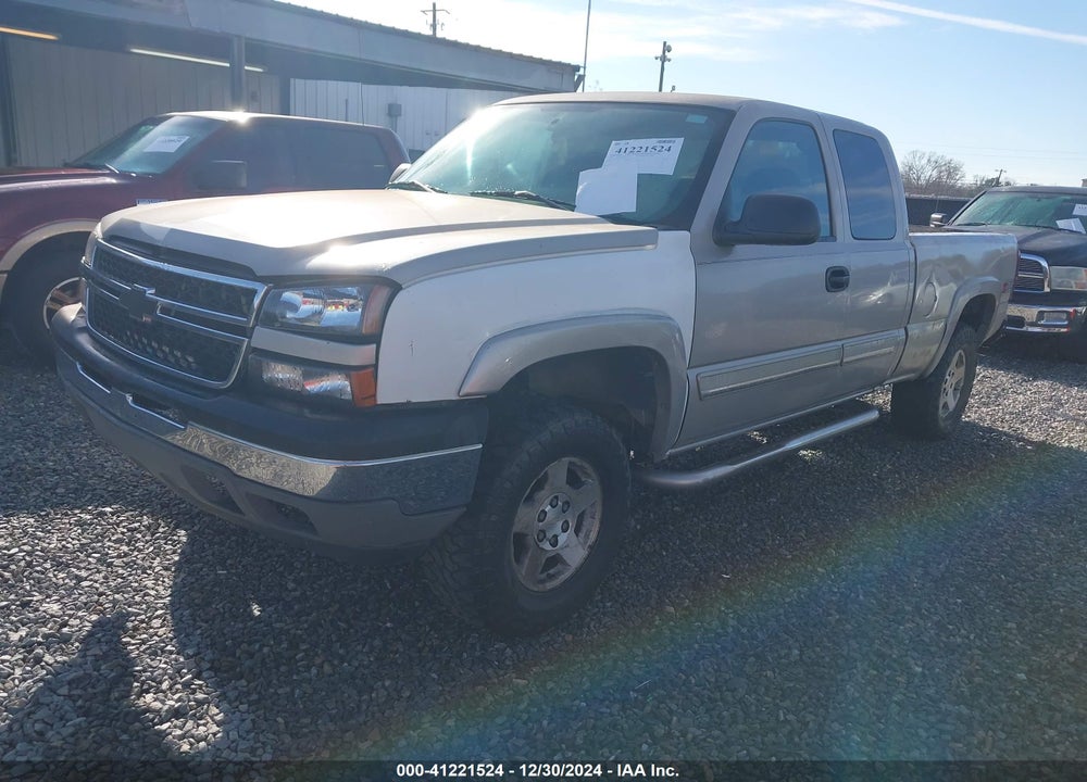 2005 CHEVROLET SILVERADO 1500 Z71 VIN: 1GCEK19Z25Z144076