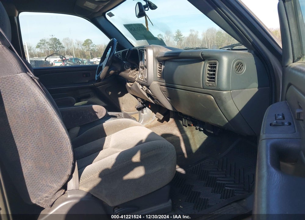 2005 CHEVROLET SILVERADO 1500 Z71 VIN: 1GCEK19Z25Z144076
