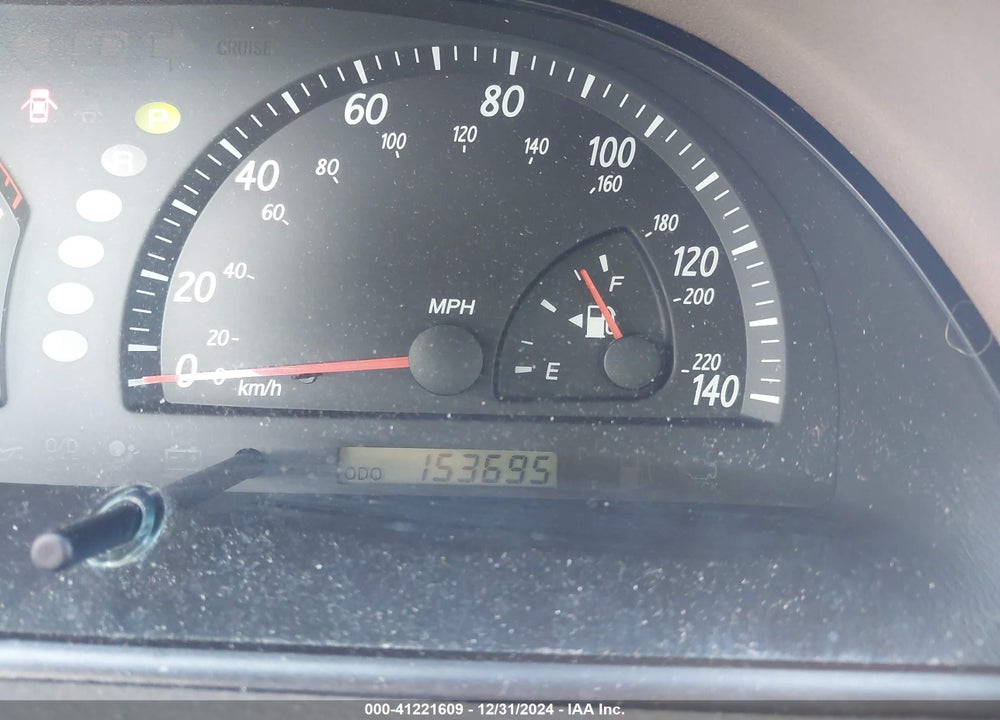 2004 TOYOTA CAMRY LE VIN: JTDBE32KX40245727
