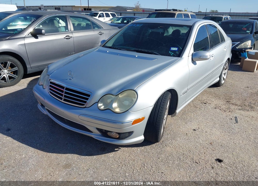 2007 MERCEDES-BENZ C 230 SPORT VIN: WDBRF52H37F838048