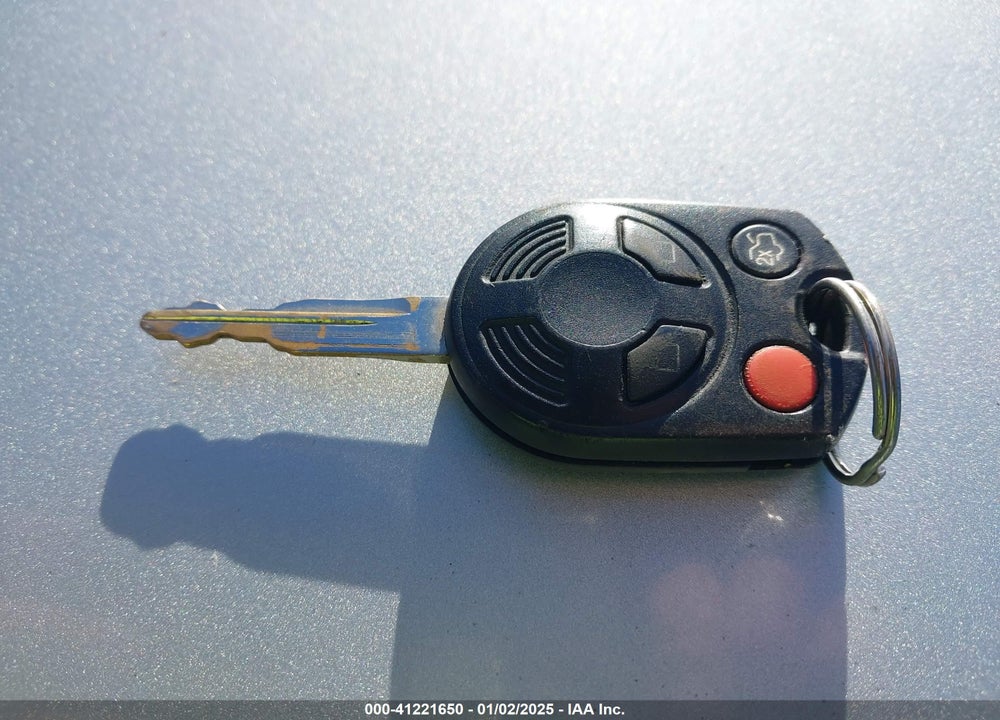 2009 FORD ESCAPE XLT VIN: 1FMCU037X9KB30469