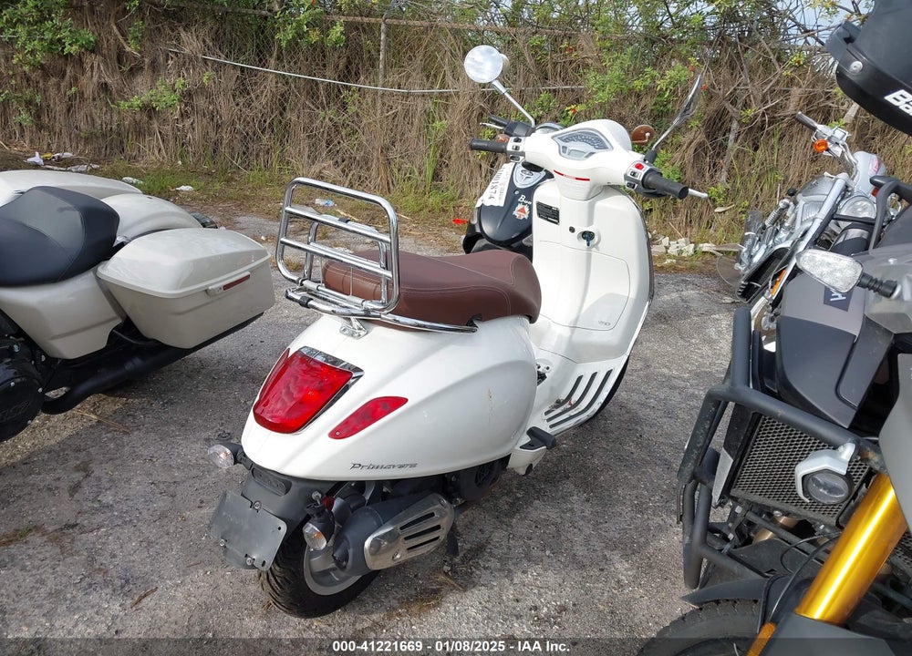 2018 VESPA SPRINT 150 3V VIN: ZAPM818G7J5700859
