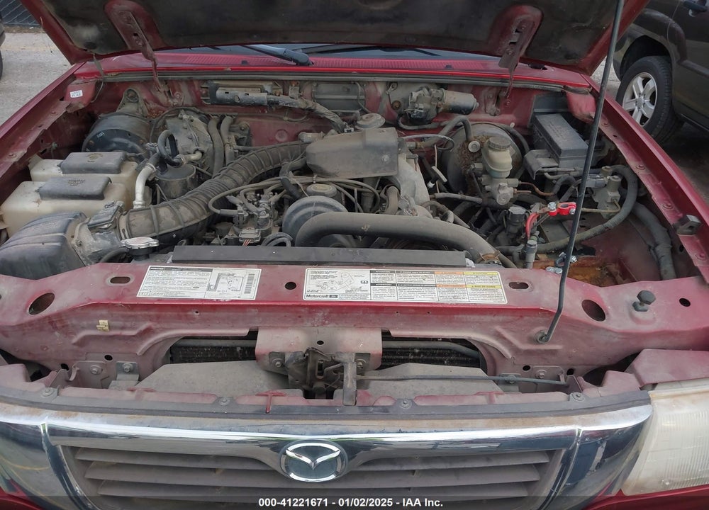 1998 MAZDA B2500 SE VIN: 4F4YR16C8WTM05389