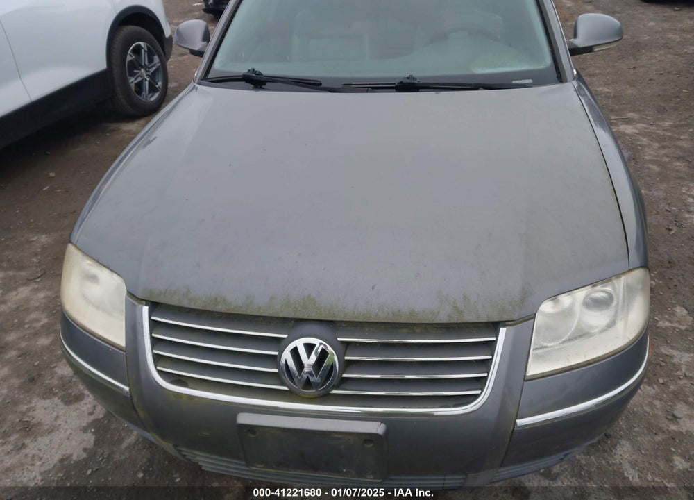 2005 VOLKSWAGEN PASSAT GLS VIN: WVWCD63B05E104483