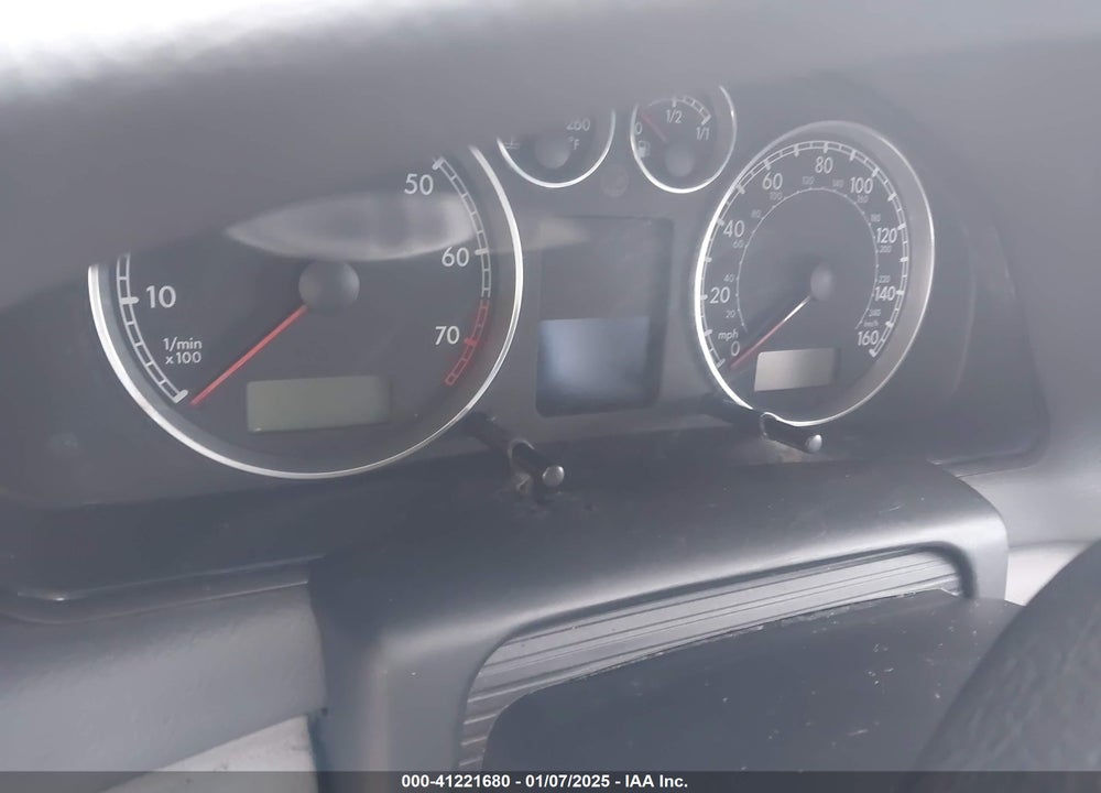 2005 VOLKSWAGEN PASSAT GLS VIN: WVWCD63B05E104483