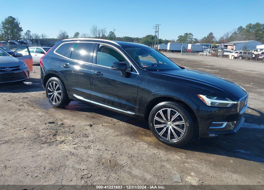 2019 VOLVO XC60 T5 INSCRIPTION VIN: LYV102DL1KB242693