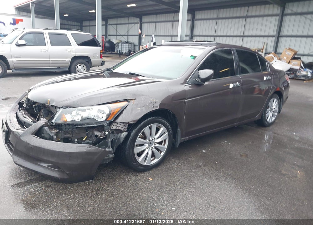 2011 HONDA ACCORD VIN: 1HGCP3F89BA004943