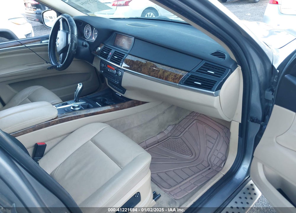 2008 BMW X5 3.0SI VIN: 5UXFE43528L029163