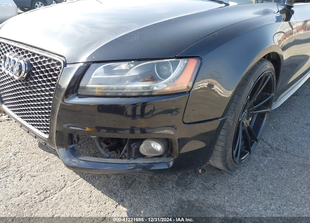 2009 AUDI S5 VIN: WAURV78T09A014162