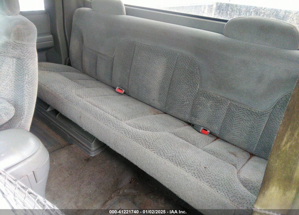 1998 CHEVROLET C1500 FLEETSIDE VIN: 2GCEC19MXW1280015