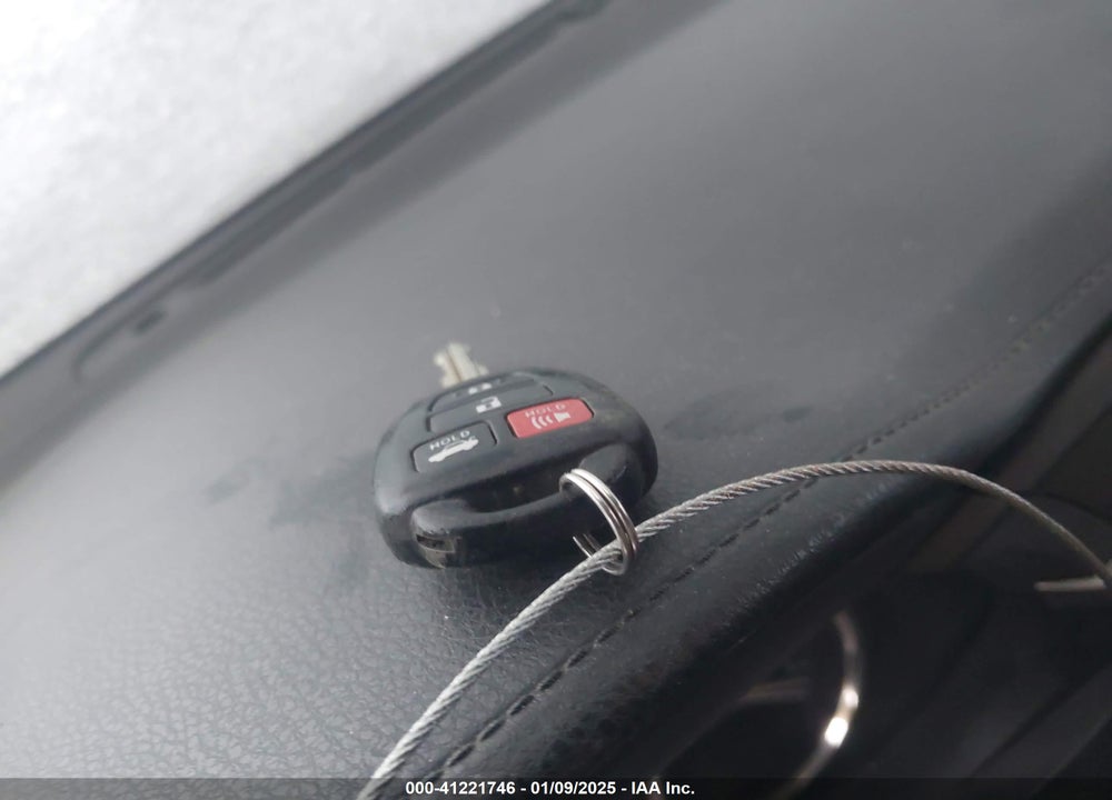 2015 TOYOTA COROLLA VIN: 2T1BURHE4FC320325