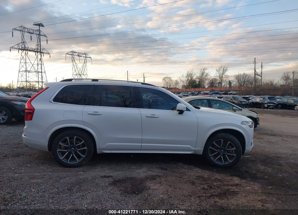 2018 VOLVO XC90 T6 MOMENTUM VIN: YV4A22PK4J1368692