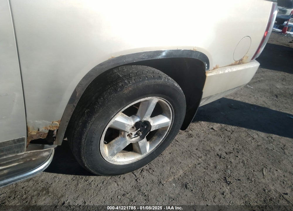 2007 GMC YUKON XL 1500 DENALI VIN: 1GKFK66807J269340