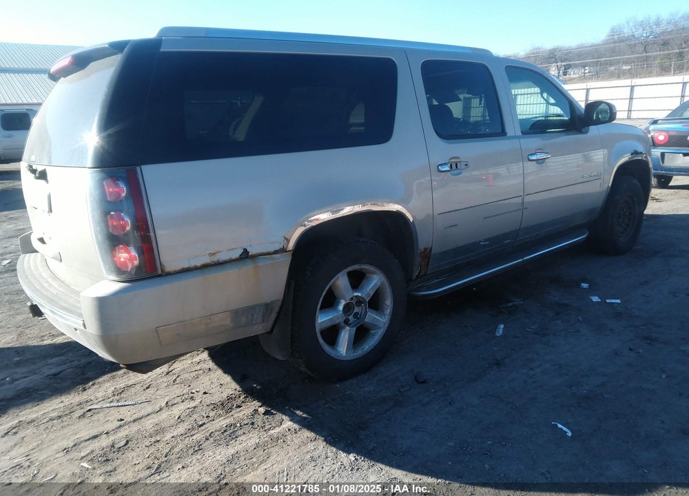 2007 GMC YUKON XL 1500 DENALI VIN: 1GKFK66807J269340