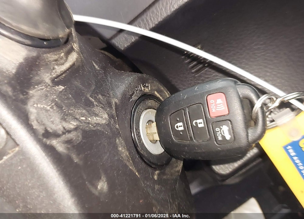 2018 TOYOTA COROLLA VIN: 5YFBURHEXJP739935