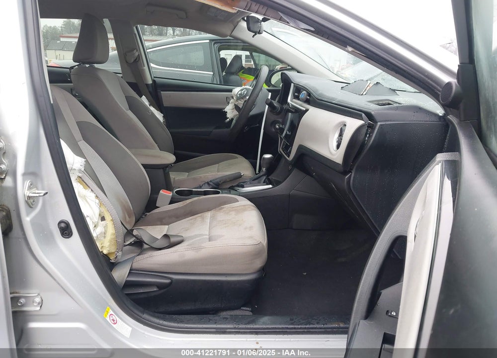 2018 TOYOTA COROLLA VIN: 5YFBURHEXJP739935
