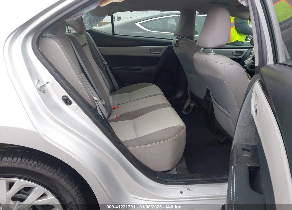 2018 TOYOTA COROLLA VIN: 5YFBURHEXJP739935