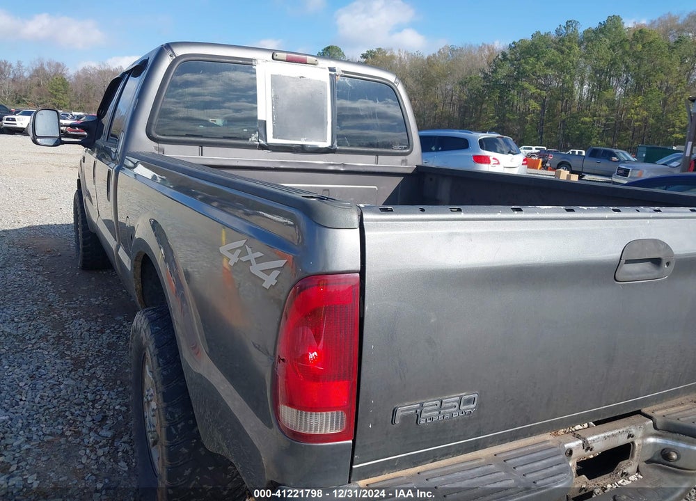 2003 FORD F-250 LARIAT/XL/XLT VIN: 1FTNW21P03EB77537