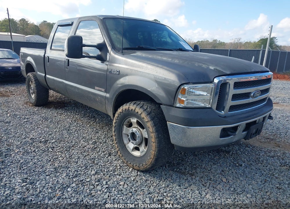 2003 FORD F-250 LARIAT/XL/XLT VIN: 1FTNW21P03EB77537