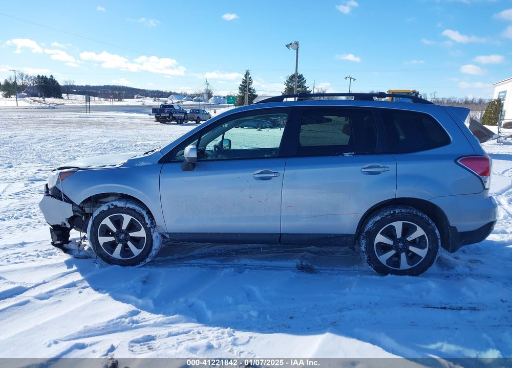 2017 SUBARU FORESTER 2.5I PREMIUM VIN: JF2SJAEC6HH434503