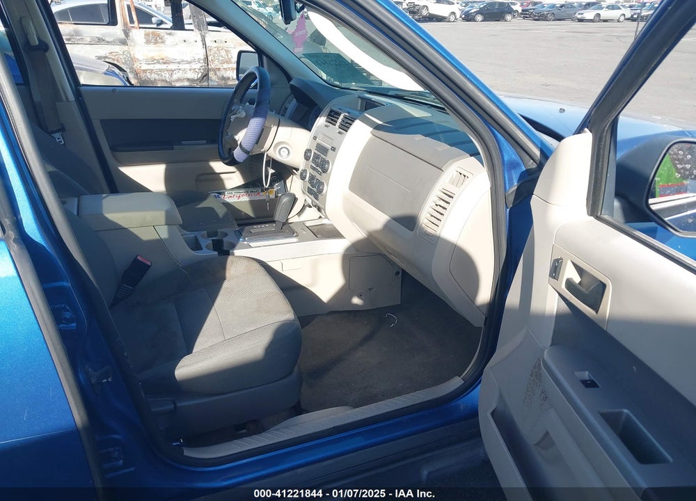 2009 FORD ESCAPE XLT VIN: 1FMCU03G49KA49841