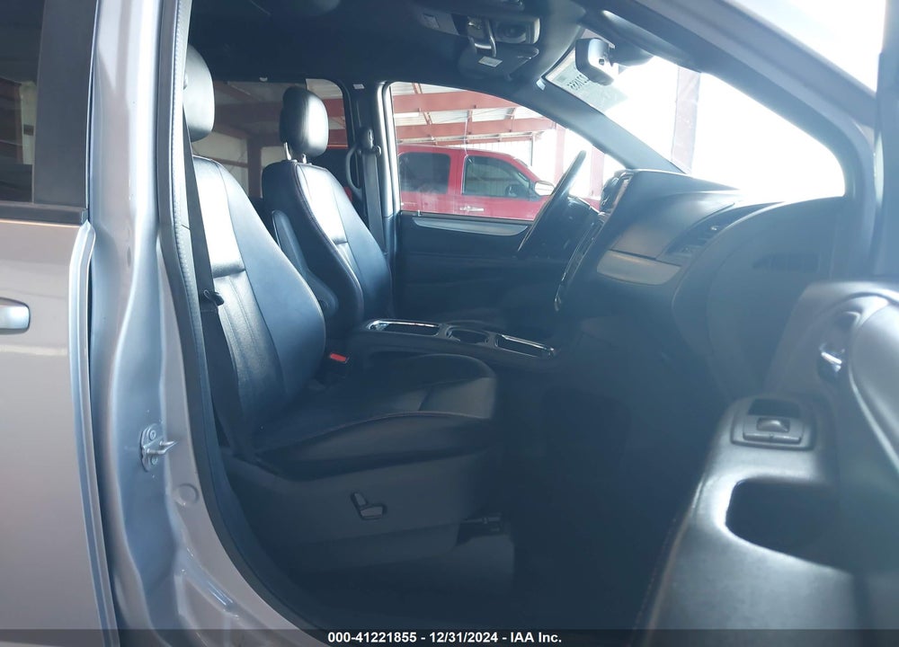2018 DODGE GRAND CARAVAN GT VIN: 2C4RDGEG5JR346241