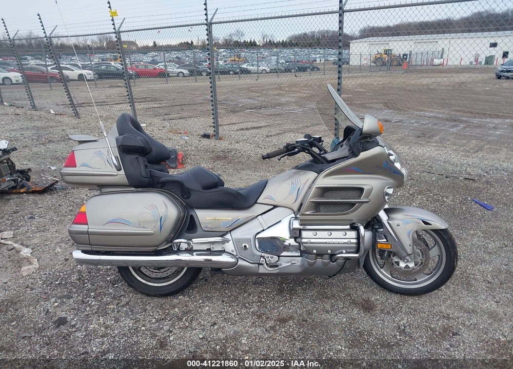 2003 HONDA GL1800 VIN: 1HFSC47013A201956