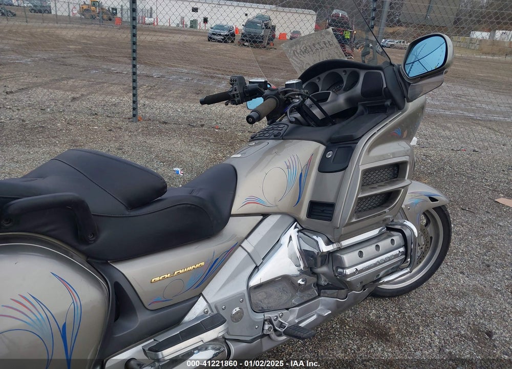 2003 HONDA GL1800 VIN: 1HFSC47013A201956