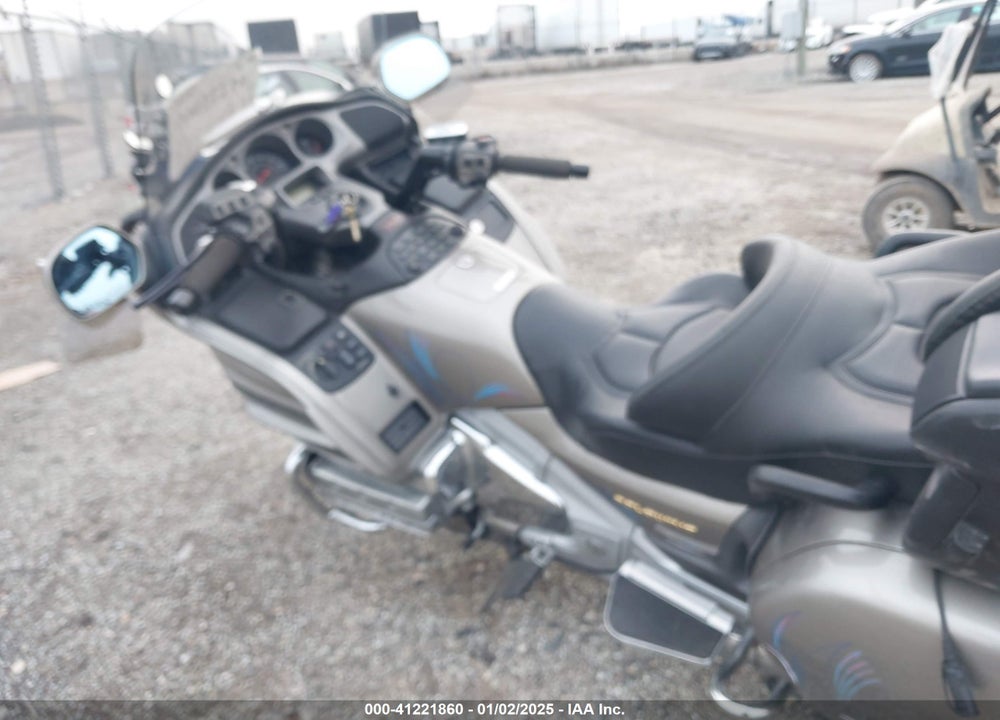 2003 HONDA GL1800 VIN: 1HFSC47013A201956