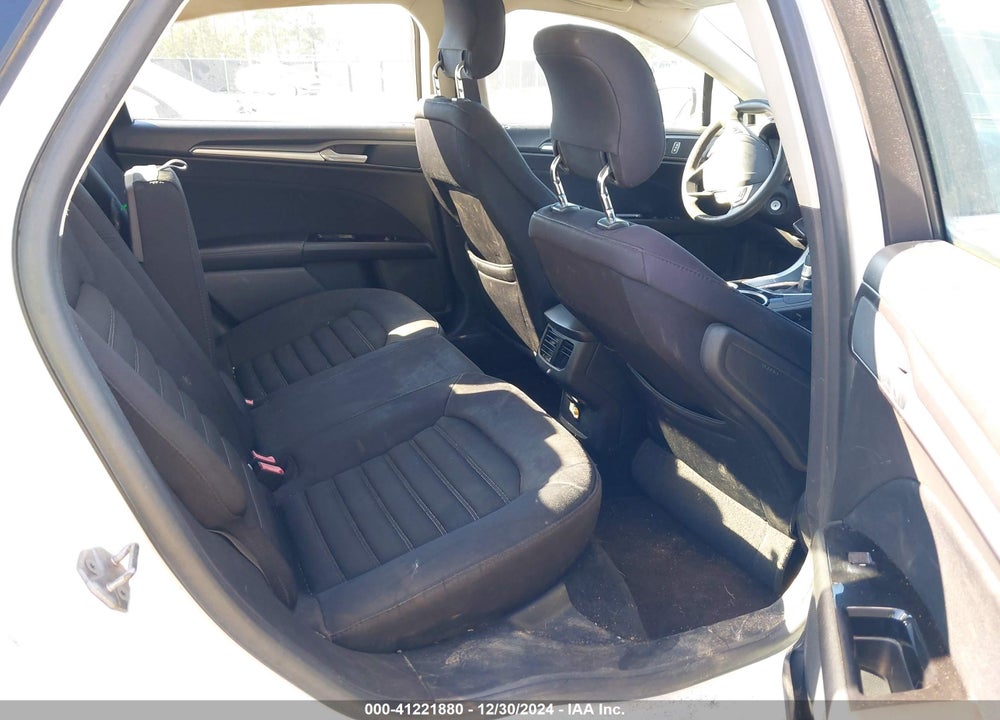 2013 FORD FUSION SE VIN: 3FA6P0HR3DR374431