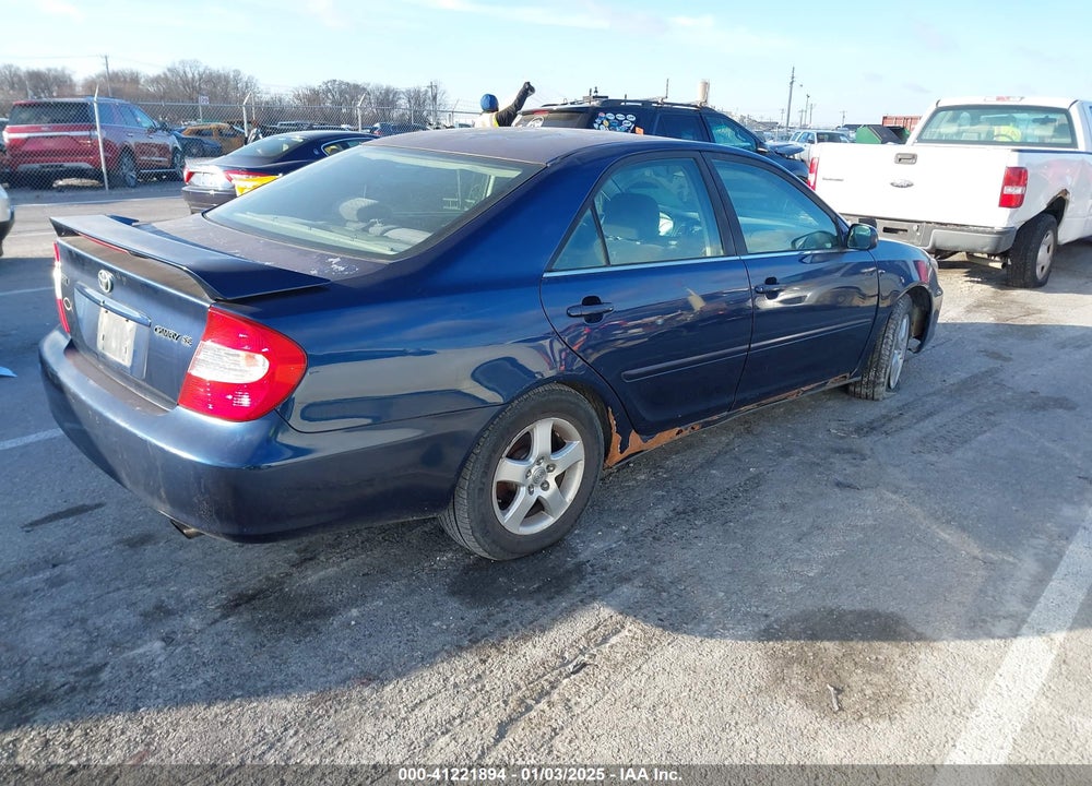 2002 TOYOTA CAMRY SE VIN: 4T1BE32K12U533721
