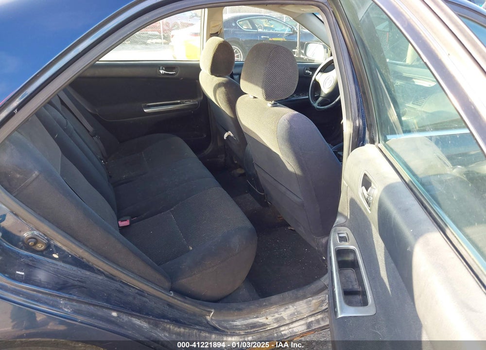 2002 TOYOTA CAMRY SE VIN: 4T1BE32K12U533721
