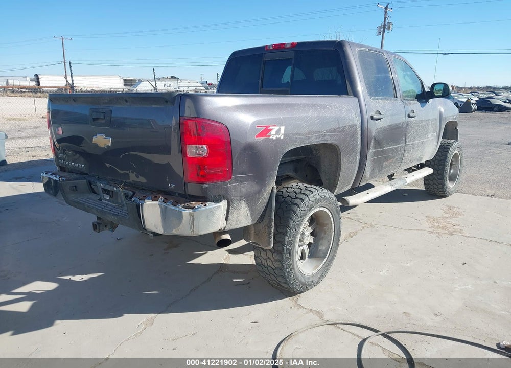 2010 CHEVROLET SILVERADO 1500 LT VIN: 3GCRKSE3XAG110406