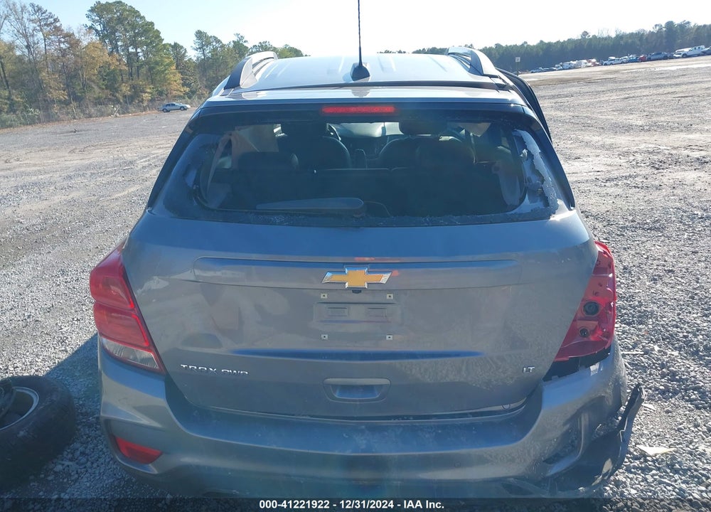2020 CHEVROLET TRAX AWD LT VIN: 3GNCJPSB2LL258133