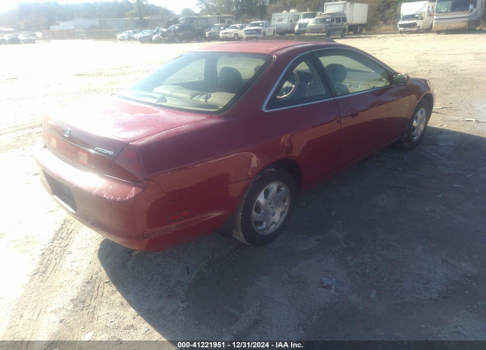 1998 HONDA ACCORD EX VIN: 1HGCG3157WA004829