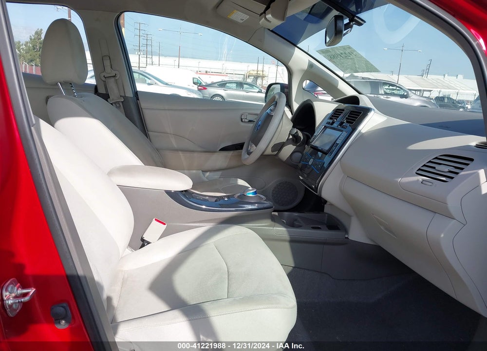 2011 NISSAN LEAF SL VIN: JN1AZ0CP1BT007448