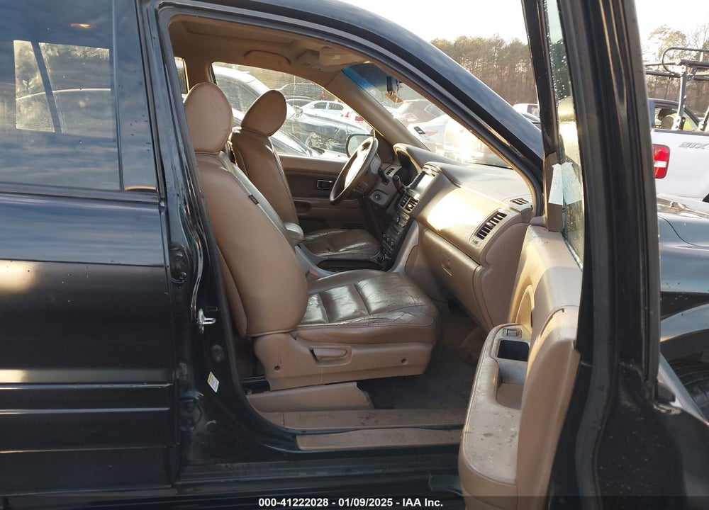 2006 HONDA PILOT VIN: 5FNYF28726B041447