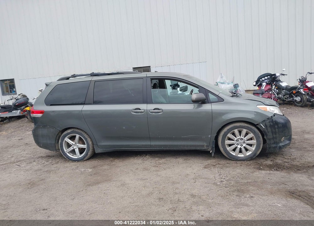 2011 TOYOTA SIENNA XLE LIMITED VIN: 5TDDK3DC5BS019368