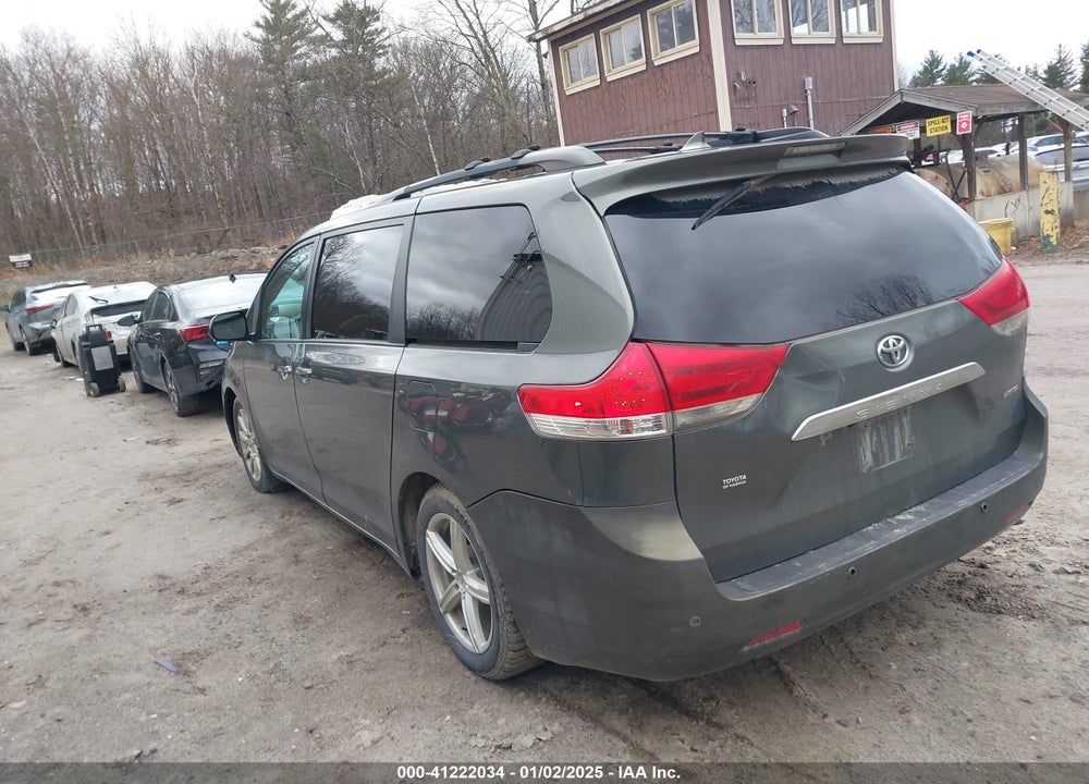 2011 TOYOTA SIENNA XLE LIMITED VIN: 5TDDK3DC5BS019368