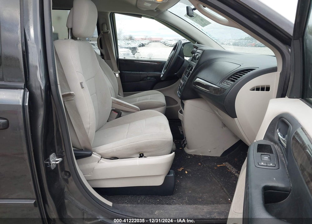 2011 DODGE GRAND CARAVAN EXPRESS VIN: 2D4RN4DG2BR737042