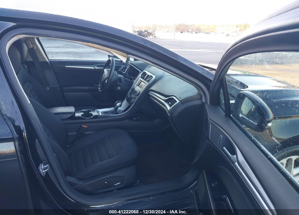 2015 FORD FUSION SE VIN: 1FA6P0H71F5107325